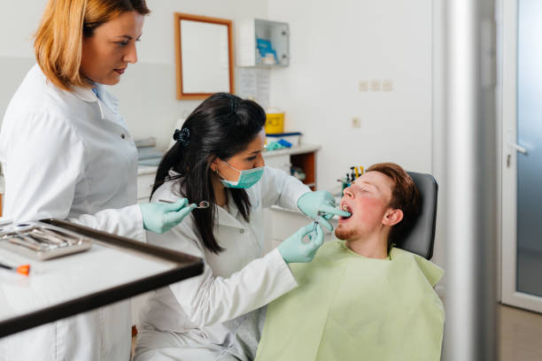 Best Emergency Dentist for Knocked-Out Tooth in Triana, AL